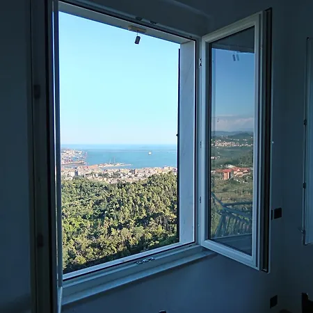 Orizzonte Spezzino شقة